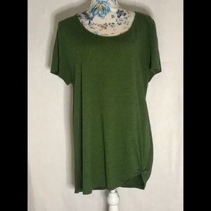 Green Lularoe Plus Simply Classic Tee